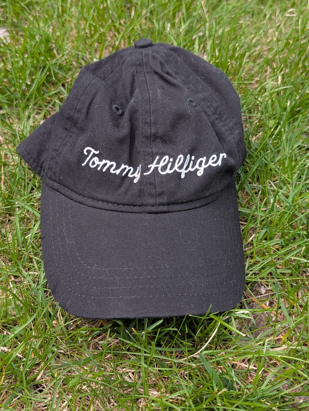 Tommy Hilfiger Embroidered Script Signature Logo Hat Black White Cotton